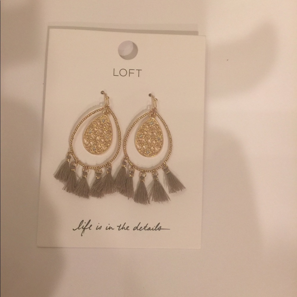 Loft Filigree tassel drop earring - Picture 6 of 7